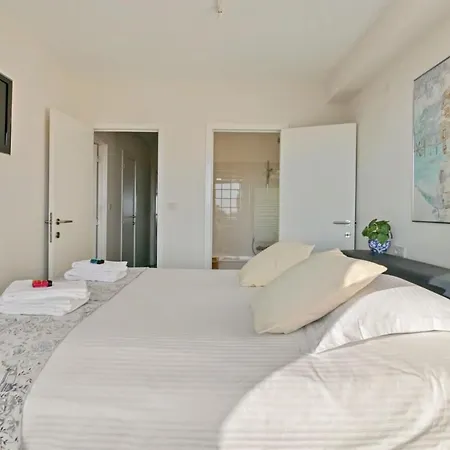 Apartment Huswell - Comfortable With Sea View & 2 Terraces Knokke-Heist