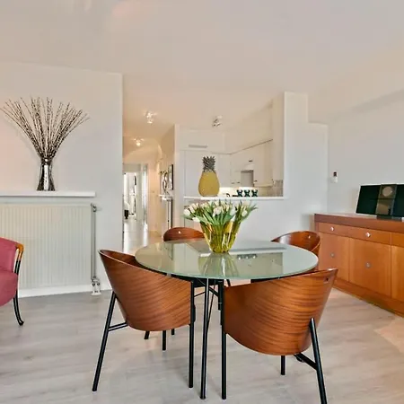 Apartment Huswell - Comfortable With Sea View & 2 Terraces